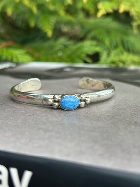 Vintage Sterling Silver Cuff Bracelet with Sky Blue Gemstone